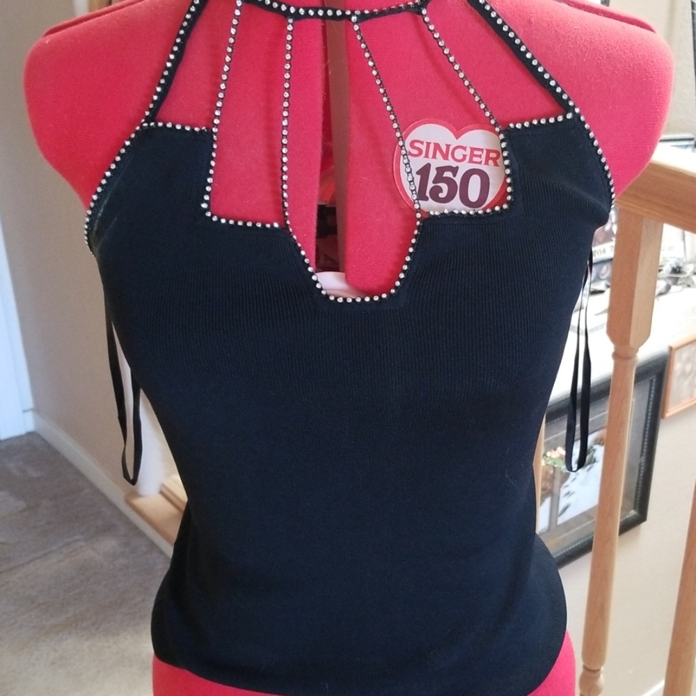 Halter top